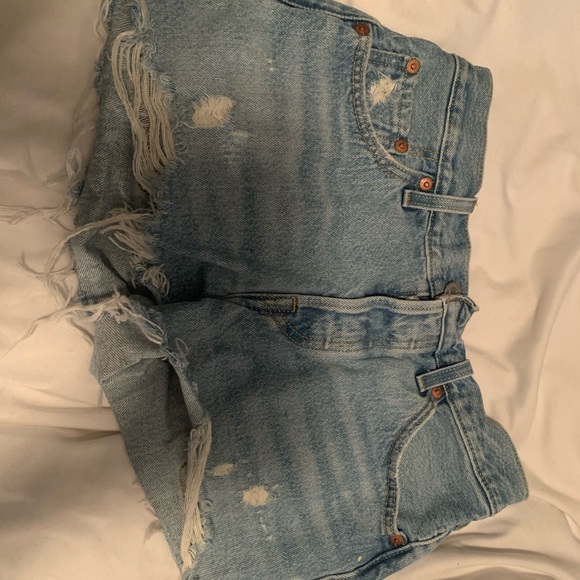 Levi 501 shorts - Picture 2 of 3